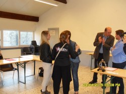  Catherine Dive et Elise Conrath de l'école de danse "Variation asbl" félicitée par Madame Caroline Deroubaix, Echevine des sports 