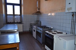  Salle Romerée - Cuisine 1 