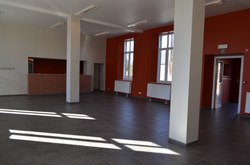  Salle Gochenée - Intérieur côté bar 