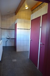  Salle Gochenée - Toilettes 